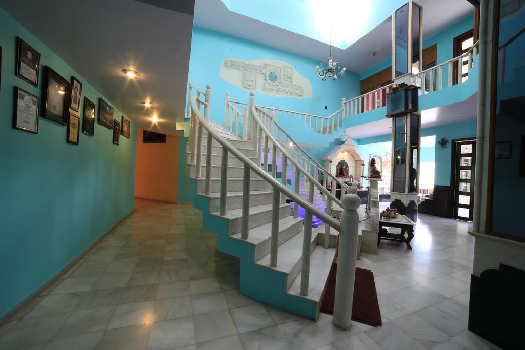 Hotel Maganji'S مونت ابو المظهر الخارجي الصورة