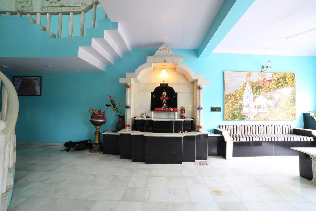 Hotel Maganji'S مونت ابو المظهر الخارجي الصورة