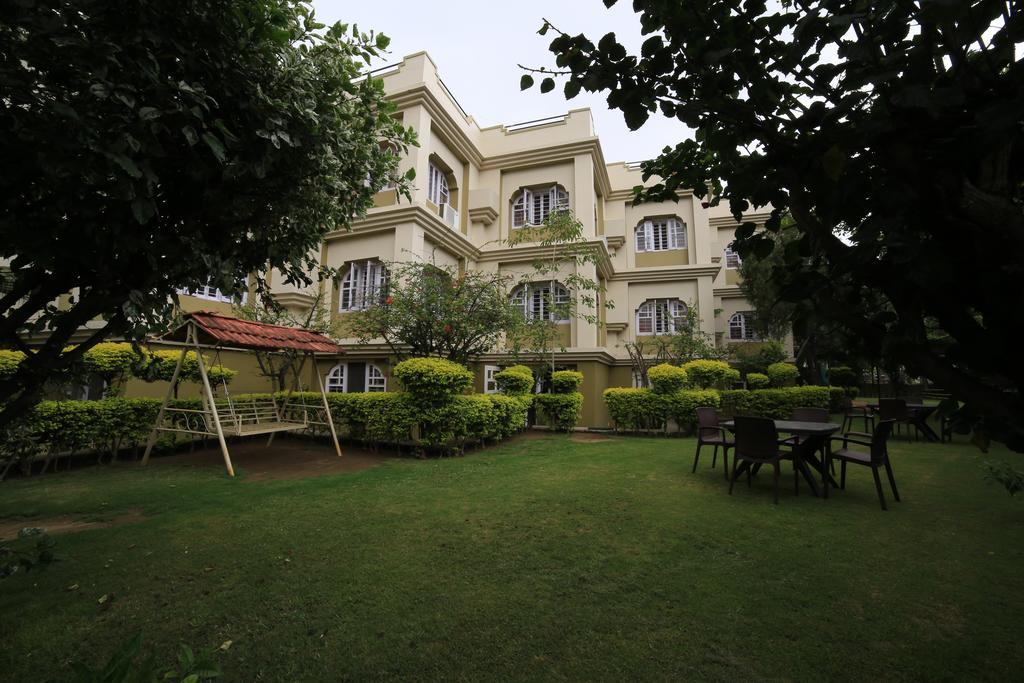 Hotel Maganji'S مونت ابو المظهر الخارجي الصورة
