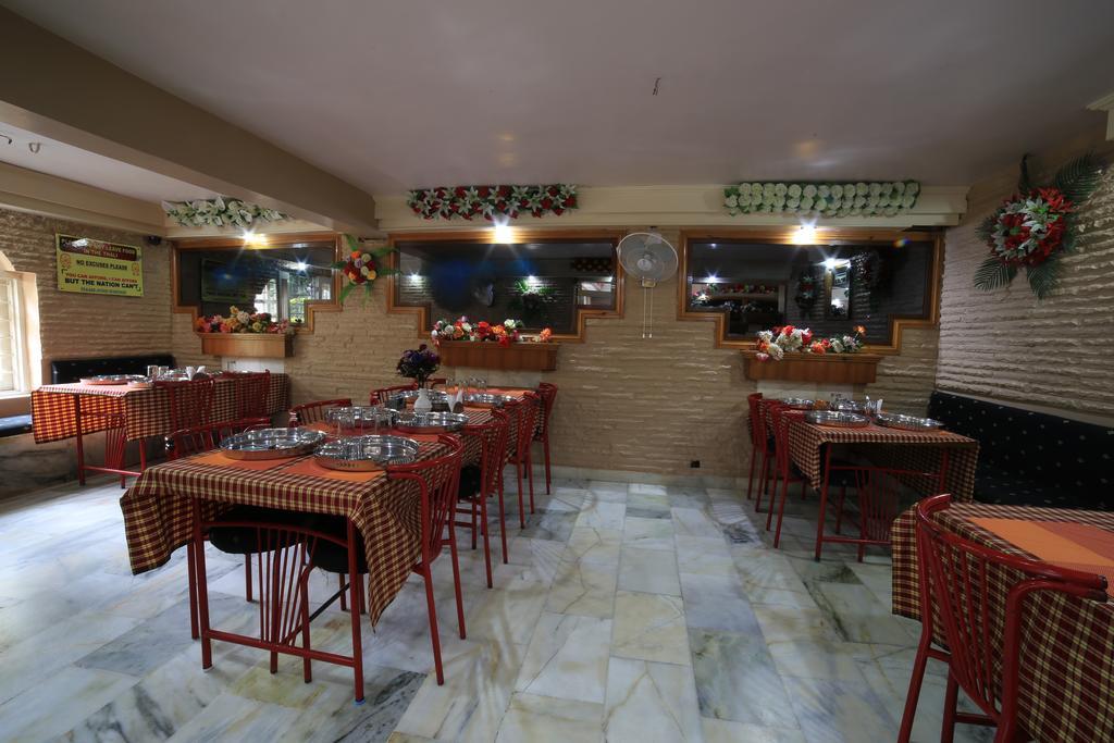 Hotel Maganji'S مونت ابو المظهر الخارجي الصورة