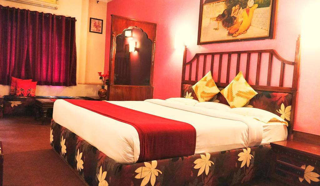 Hotel Maganji'S مونت ابو المظهر الخارجي الصورة